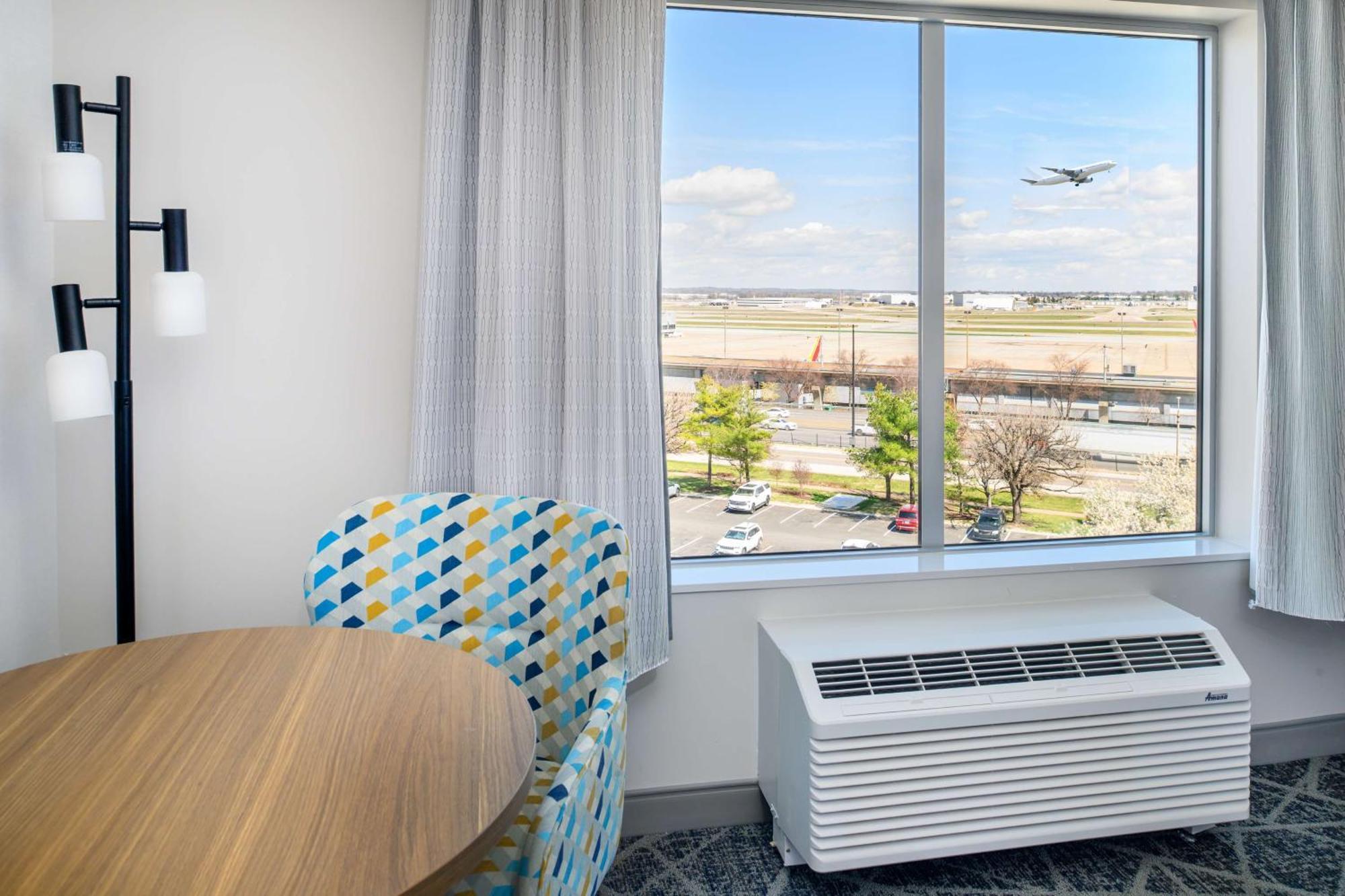 Hampton Inn By Hilton St Louis Airport Woodson Terrace المظهر الخارجي الصورة