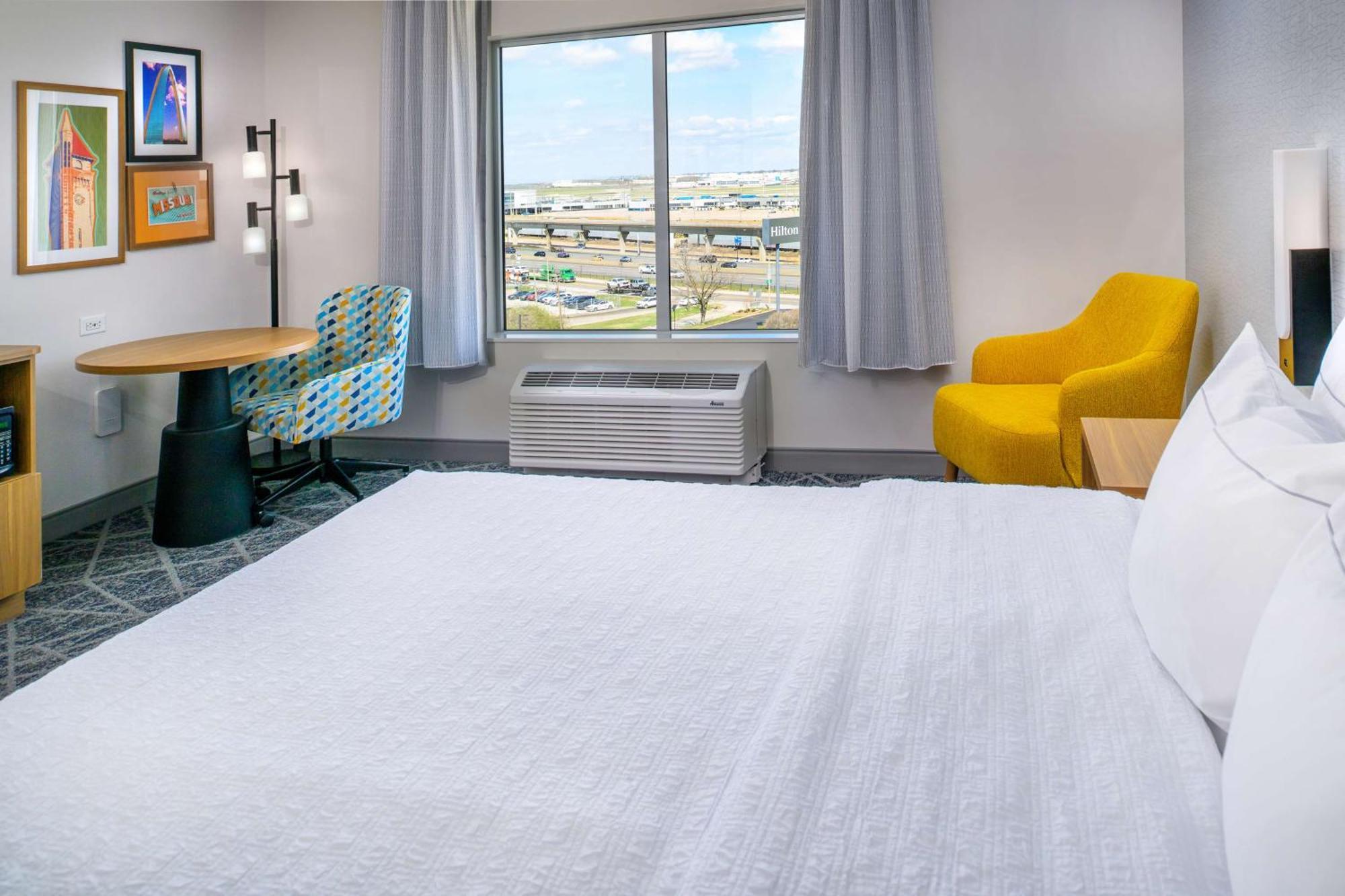 Hampton Inn By Hilton St Louis Airport Woodson Terrace المظهر الخارجي الصورة