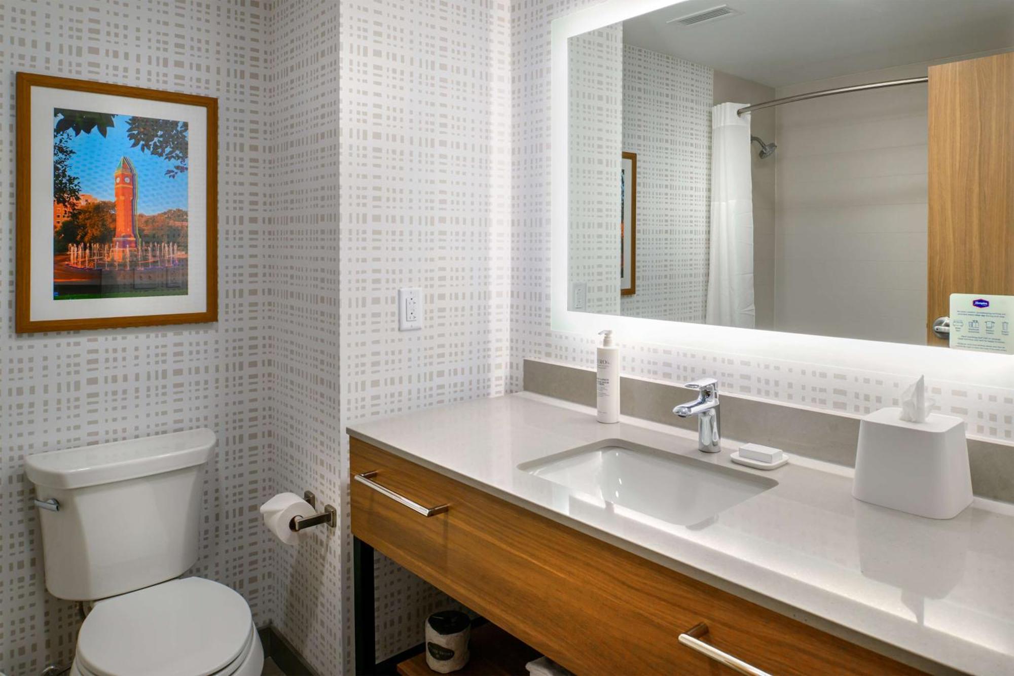 Hampton Inn By Hilton St Louis Airport Woodson Terrace المظهر الخارجي الصورة