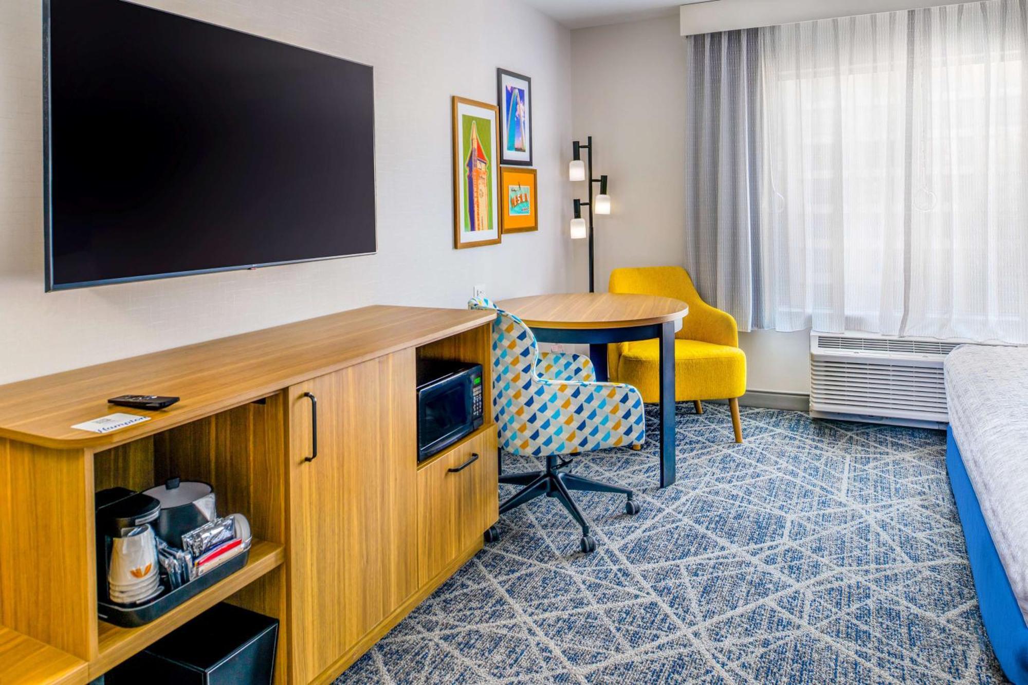 Hampton Inn By Hilton St Louis Airport Woodson Terrace المظهر الخارجي الصورة