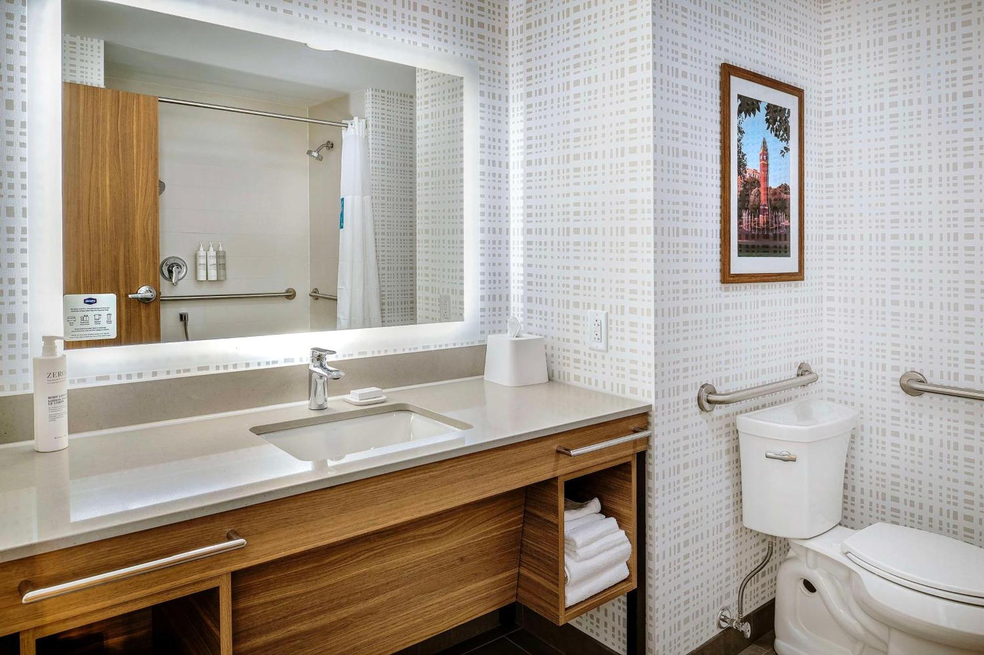 Hampton Inn By Hilton St Louis Airport Woodson Terrace المظهر الخارجي الصورة